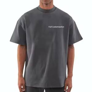 Camiseta Oversize de Lujo para Hombre de Alta Calidad, 100% Algodón Pesado, Cuello Simulado, Corte Holgado y Cuadrado - Product Image 1