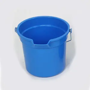 专业10L塑料清洁实用桶，内置喷口和手柄，圆形桶，带测量家用商用