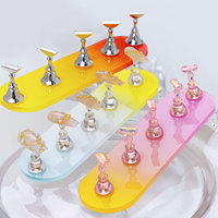Vente en gros de porte-ongles Aurora de couleur dégradée, ensemble de 5 étagères longues en or et argent, support pour la pratique des faux ongles, affichage de la formation au gel UV