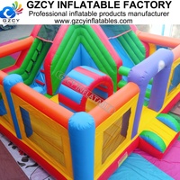 Château gonflable commercial en PVC coloré avec toboggan, certifié CE, taille personnalisable, installation facile pour la location événementielle