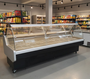 Vitrina Refrigerada Mecánica Comercial de Vidrio Curvo con Estantes Ajustables Digitales para Exhibición de Carne, Queso y Ensaladas - Product Image 2