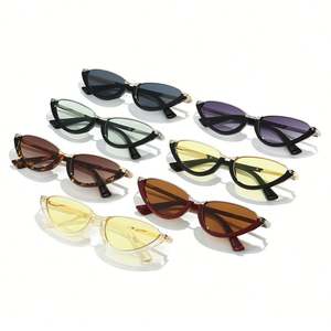 Gafas de Sol Personalizadas con Logotipo, Moda 2025, Montura Pequeña de Aleación Dorada de Lujo, Protección UV400, Montura Media, Estilo Ojo de Gato, para Hombre y Mujer - Product Image 5