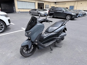 Motocicleta de Segunda Mano, Motocicleta Usada de la Marca Modelo Nmax155, Scooter de Color Gris con 12000 km, Año 2022 - Product Image 2