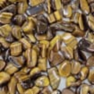 Vente en gros de pierres roulées en œil de tigre jaune doré, gravier de pierre pour projets d'artisanat et autres créations en cristal - Product Image 3