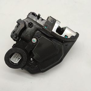 ระบบล็อคกลาง 69060-06110 เหมาะสำหรับรถยนต์คัมรี่และโคโรลล่า - Product Image 5