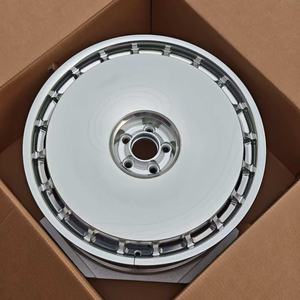 适用于梅赛德斯E级的欧洲高级汽车改装锻造轮毂，经典大脸浮盖镜面抛光 - Product Image 5