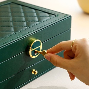 Exquisito Joyero de Cuero con Cajón de 2 Capas y Cerradura, Estuche Multifuncional <span class=keywords><strong>para</strong></span> Guardar Relojes y <span class=keywords><strong>Joyas</strong></span>, Regalos Únicos <span class=keywords><strong>para</strong></span> Mujeres - Product Image 3