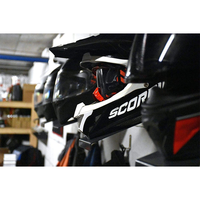 Support de rangement mural pour casque de moto en métal avec crochets pour cintre Présentoir pratique