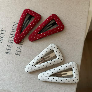 กิ๊บติดผมผ้าลายจุดสไตล์เกาหลี กิ๊บติดผมทรงสามเหลี่ยม กิ๊บบีบี แฮนด์เมด - Product Image 3
