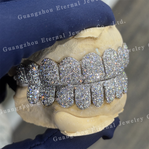 Impostazione a nido d'ape personalizzata superiore inferiore 10 S925 argento VVS Moissanite Lab Diamond Perm taglio 10K 14K 18K denti in oro massiccio Fine Grillz - Product Image 2