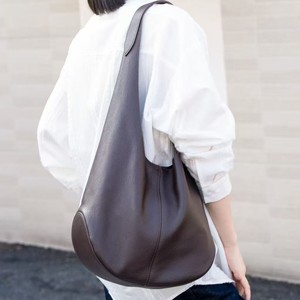 กระเป๋าหนังฟูลเกรน กระเป๋าหนังแท้เนื้อนุ่ม กระเป๋าทรง<span class=keywords><strong>พระ</strong></span>สงฆ์ ความจุขนาดใหญ่ สไตล์เกาหลี กระเป๋าถือระดับไฮเอนด์ กระเป๋าสะพายไหล่เดี่ยวแบบมีซิป - Product Image 4