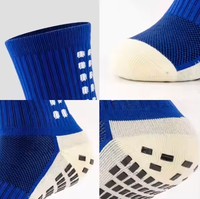En stock Chaussettes de football antidérapantes Chaussettes de sport unisexes Grip Crew Soccer Chaussettes de football antidérapantes pour hommes