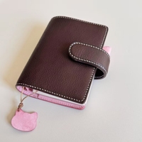 Elegante Diario de Cuero PU con Bloques de Color, Cuaderno Portátil A6 con Anillas Extraíbles y Múltiples Ranuras para Tarjetas, para Uso Diario