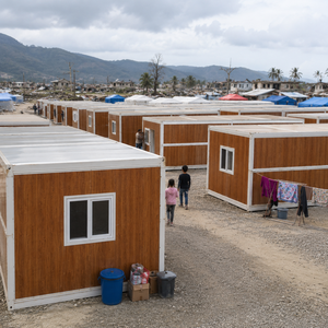 Maison préfabriquée pliable et mobile de Chine pour logement de travailleurs, avec aménagement de camp personnalisé, déploiement rapide et logistique économique - Product Image 2