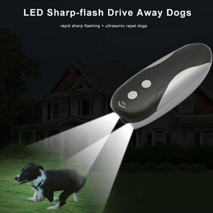 Repelente ultrasónico portátil para perros, control de ladridos a batería, herramienta disuasoria de plástico para animales - Product Image 2