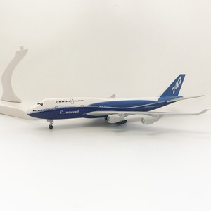 ราคาขายส่ง ของขวัญแปลกใหม่ โมเดลเครื่องบิน <span class=keywords><strong>B747</strong></span> ขนาด 1:<span class=keywords><strong>200</strong></span> ยาว 20 ซม. แบบประกอบเอง พร้อมล้อ - Product Image 3