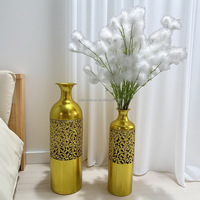 Ensemble de 3 vases de sol en métal hauts et grands faits à la main, de luxe, dorés, décoratifs, de style européen, pour la décoration de mariage