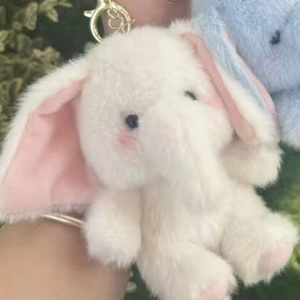 Nuevo Estilo Llavero de Peluche de Elefante de Dibujos Animados con Orejas Grandes, Adorno Colgante para Bolsos, Regalo de Animal de Peluche Lindo - Product Image 3