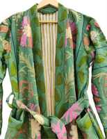Kimono japonais fait à la main Style Kantha Robe multicolore Suzani imprimer veste d'hiver réversible avec ceinture à nouer vêtements de nuit utilisation Spa