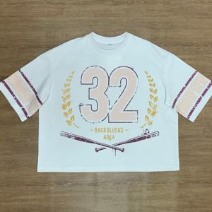 Goutte d'épaule Patchwork Distressed Brodé Applique Crop Boxy Fit Tshirt Femme Y2K Hommes Tshirt - Product Image 1