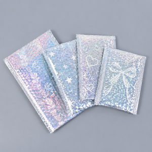 Enveloppes à bulles auto-adhésives personnalisées, recyclables, imprimées sur mesure, pour l'expédition et l'emballage en gros - Product Image 1