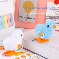 Jouet créatif Poulet sauteur - Adorable poussin en fourrure avec chaîne pour enfant, animal à remonter - Jouet le plus vendu