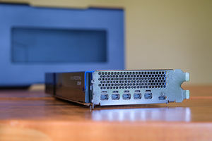 Radeon Pro <span class=keywords><strong>W5700</strong></span> 8GB 256-bit GDDR6 PCI Express 4.0 X16การ์ดวิดีโอเวิร์กสเตชัน - Product Image 2