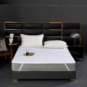 Protectores de Colchón Acolchados Antideslizantes Transpirables e Impermeables a Medida para Camas Individual, Queen y King - Product Image 3