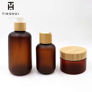 Bouteilles en plastique PET ambrées givrées de 100 ml, 200 ml, 300 ml, 400 ml, 500 ml avec couvercle en bambou, bouteilles de shampoing en bambou - Product Image 6