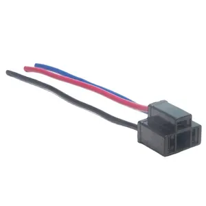 16AWG 电缆塑料女性 H4 连接器汽车线束