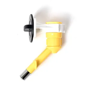 Yeni stil Pet asılı şişe su tiryakisi çeşme yavru kedi tavşanlar adanmış Hamster su musluk evcil hayvan malzemeleri - Product Image 1