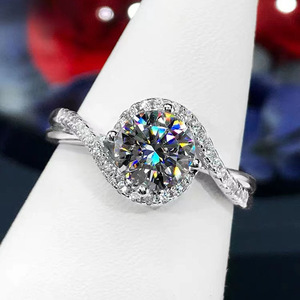 Anello con Zircone Taglio Brillante per Donne, Gioiello Elegante e Scintillante per le Dita - Product Image 1