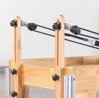 Accueil Design classique robuste réglable en gros coulissant Pilates Reformer noir avec tour demi-trapèze