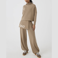 Ensembles de vêtements de sport modestes pour femmes musulmanes : Haut court à capuche avec pantalon large et jupe portefeuille confortable, motif uni, coupe ample