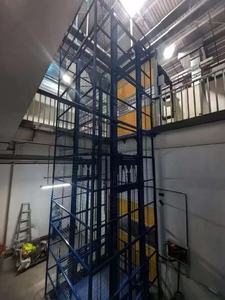 कारखाने अनुकूलित हाइड्रोलिक लिफ्टिंग प्लेटफॉर्म, उच्च गुणवत्ता वाले गोदाम उठाने कार्गो लिफ्ट इलेक्ट्रिक हाइड्रोलिक लिफ्टिंग प्लेटफॉर्म - Product Image 5