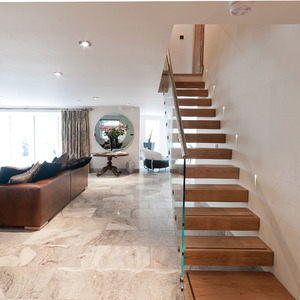 Peldaños de luz LED y barandilla de vidrio Escalera flotante de haz oculto para uso duradero en villas y apartamentos - Product Image 4