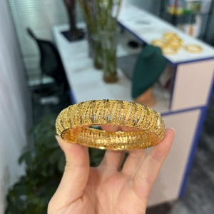 JXX Hot Sale Brass Women <b>Bangle</b> Bracelet Jewelry 2024 Arab Gold <b>Bangles</b> Design Dubai Gold Plated <b>Bangles</b> for Women - Product Image 5