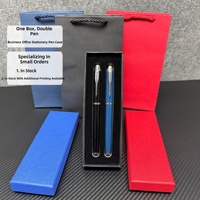 Boîte-cadeau en papier style professionnel avec fermeture à couvercle et clip, estampage à chaud or et argent, stylos à pointe neutre noirs (Nouveauté)