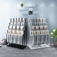Support de rangement moderne en métal réglable en hauteur pour écharpes, draps, serviettes et oreillers – Présentoir de magasin de vêtements