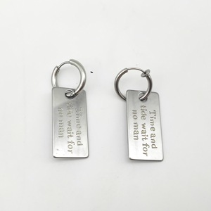 Fashion <b>Clip</b>-on Earrings Zinc Alloy Rectangular Tag With Etched English Letters DIY Jewelry Accessory - Product Image 3