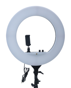 Éclairage photographique rechargeable et dimmable avec télécommande pour <span class=keywords><strong>Tiktok</strong></span> live show studio téléphone selfie Led Ring Lamp Kit - Product Image 1