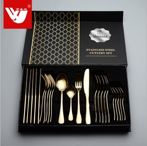 Set di Posate <span class=keywords><strong>in</strong></span> Acciaio Inox Lucidato a Specchio Oro Rosa, 24 Pezzi, per Regali Aziendali - Product Image 3