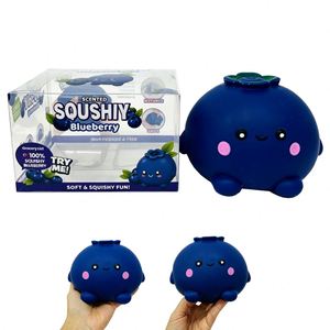 Jouet Squishy Jumbo Myrtille Parfumée USA Warehouse, Balle Anti-Stress Mignonne Kawaii pour Décompression et Jeu Sensoriel - Product Image 6