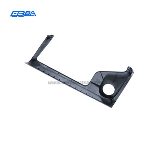 Cubierta de Plástico Negra de Alta Calidad para la Parte Trasera del Capó del Motor para Lotus Emira 2021-2025 8892607990 - Product Image 4