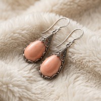 Boucles d'oreilles pendantes en filigrane de corail rose en forme de goutte, plaquées argent antique, personnalisées OEM/ODM, vente en gros