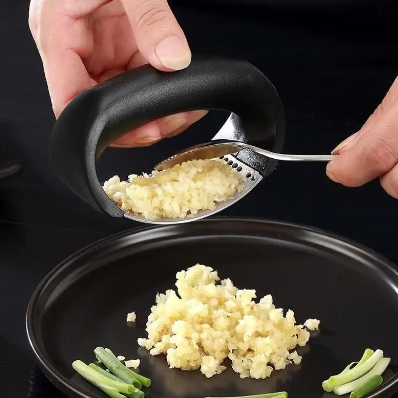 Schiacciapaglio manuale pinza a pressione aglio pressa manuale per uso domestico pressa aglio curva frutta verdura strumenti cucina gadget
