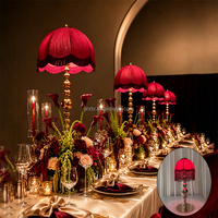 Lampe LED rechargeable moderne bordeaux, centre de table doré, décoration de table de mariage