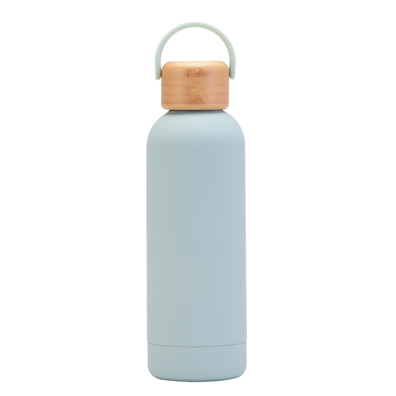 Blanc bleuâtre