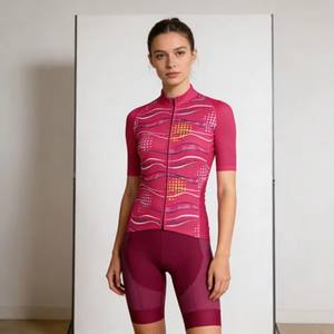 Jersey de Ciclismo para Mujer, de Manga Corta, Ligero, de Secado Rápido, Transpirable, Estampado, Impermeable, que Absorbe el Sudor, para Verano, Gran Venta - Product Image 4