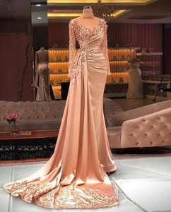 Abiti da Sera di Lusso Glitterati Stile Dubai Sirena Scintillante con Spacco Laterale Manica Lunga Arabia 2025 Arancioni da Cerimonia e Ballo MP620 - Product Image 1